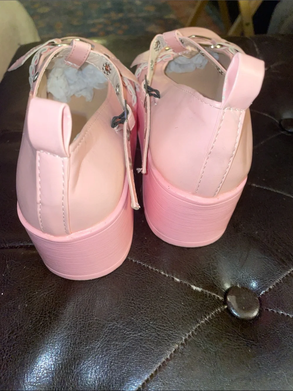 Girls Pink Heart-Trim Mary Jane Dress Shoes